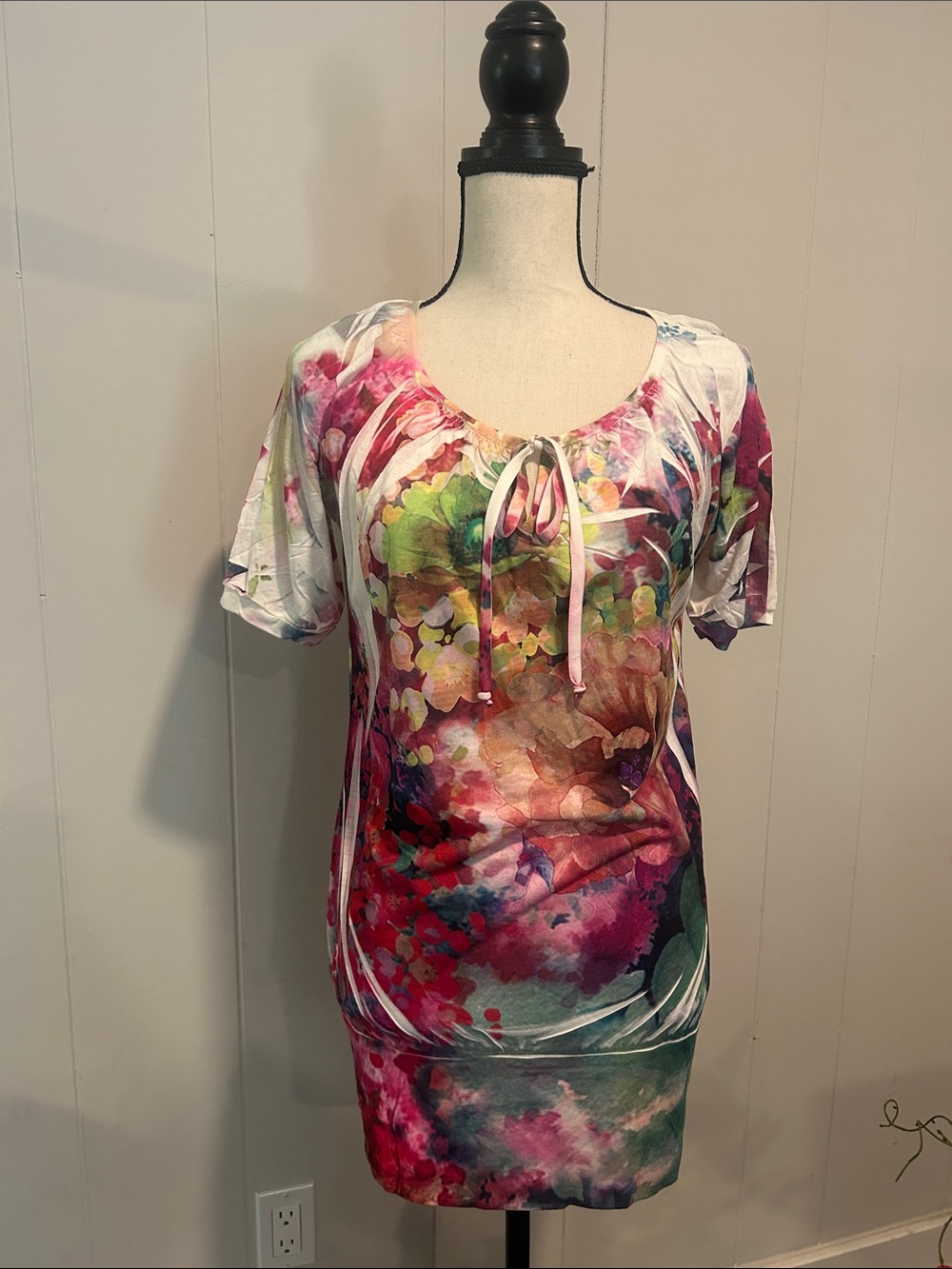 Ransom Multicolor Floral Tie-Front Scoop Neck Tunic NWOT